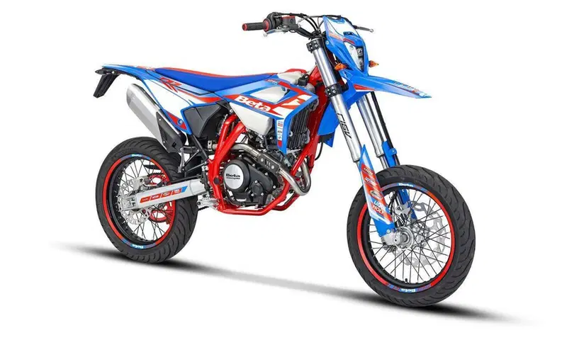 Betamotor RR 125 4T Motard T (2025 - 26) (7)