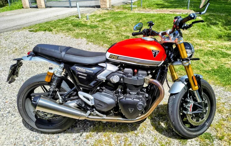 Triumph Speed Twin 1200 RS (2025 - 26) (11)