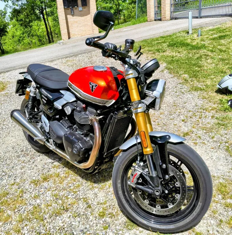 Triumph Speed Twin 1200 RS (2025 - 26) (12)