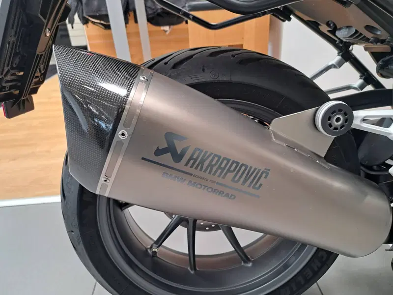 Bmw R 1250 R (2021 - 25) (4)