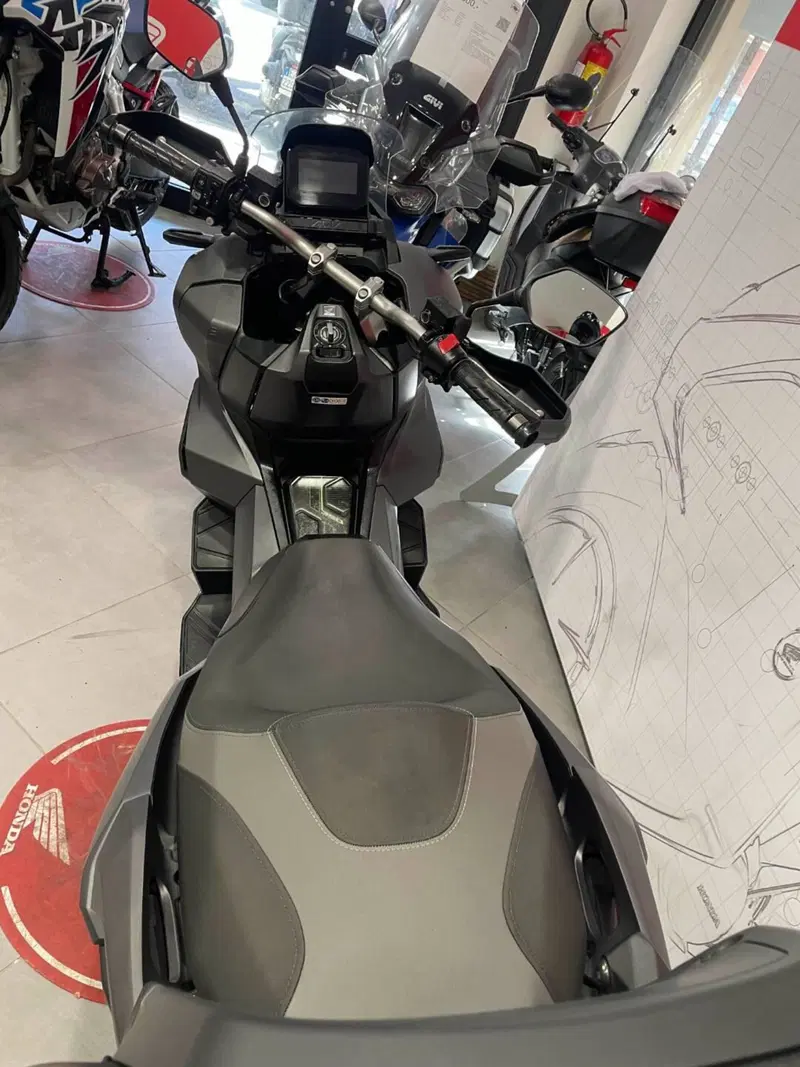 Honda ADV 350 (2022 - 24) (4)