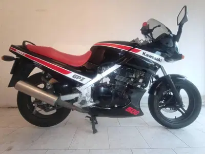Kawasaki GPz500S d'epoca