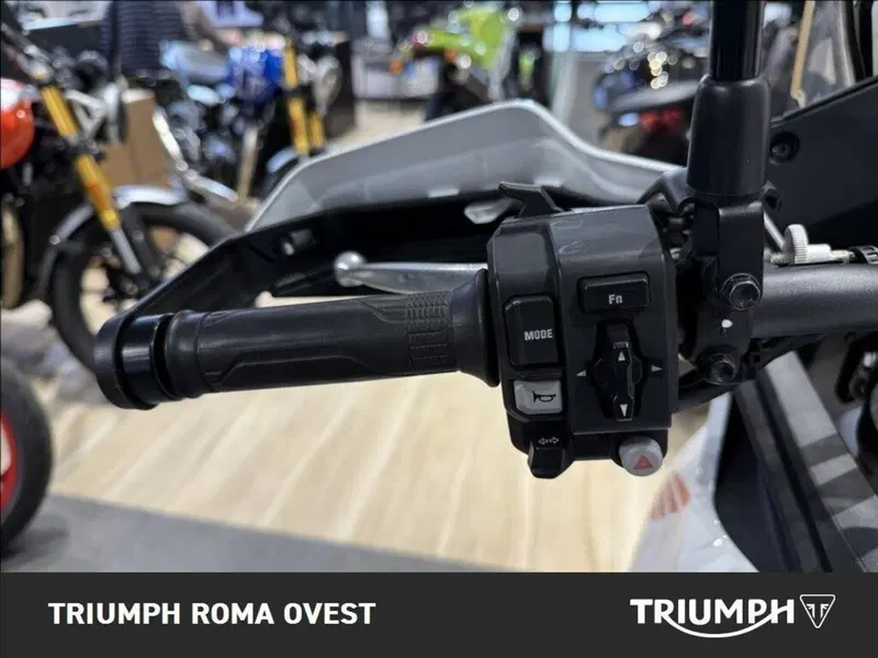 Honda Transalp XL750 (2023 - 24) (16)