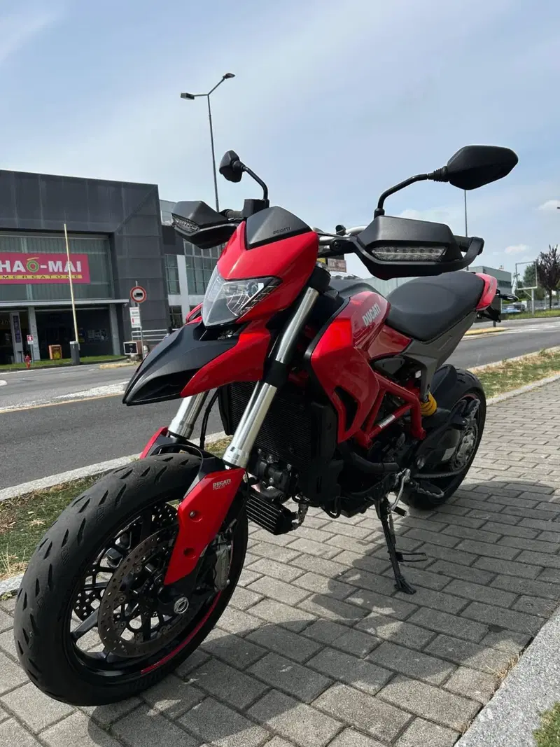 Ducati Hypermotard 939 (2016 - 18) (3)