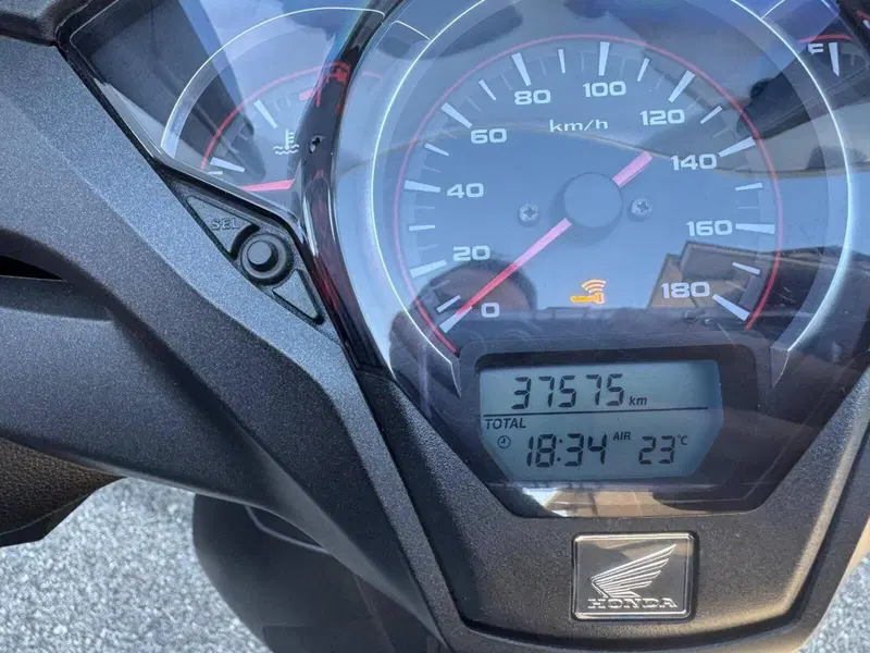 Honda SH 300 i ABS (2016 - 20) (16)