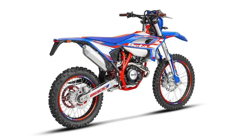 Betamotor RR 125 4T Enduro R (2024 - 26) (3)