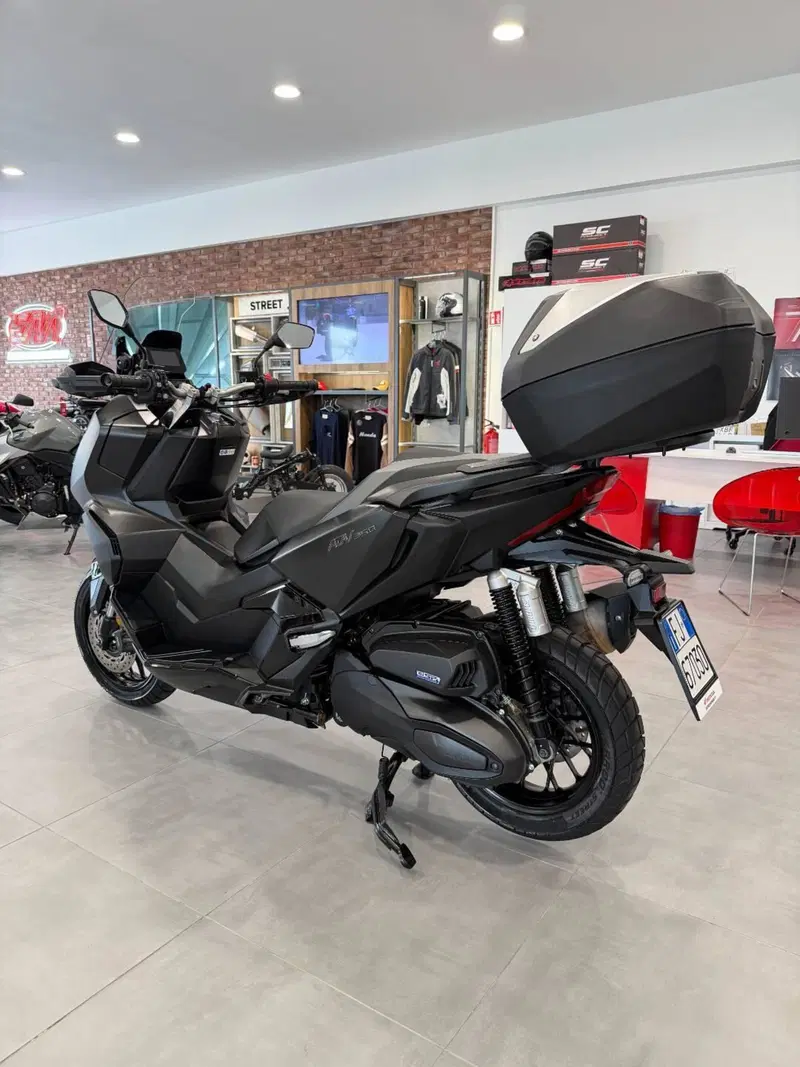 Honda ADV 350 (2022 - 24) (4)