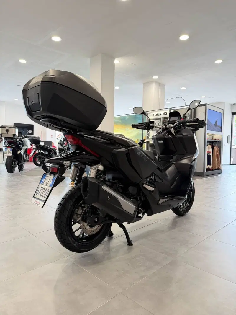 Honda ADV 350 (2022 - 24) (8)