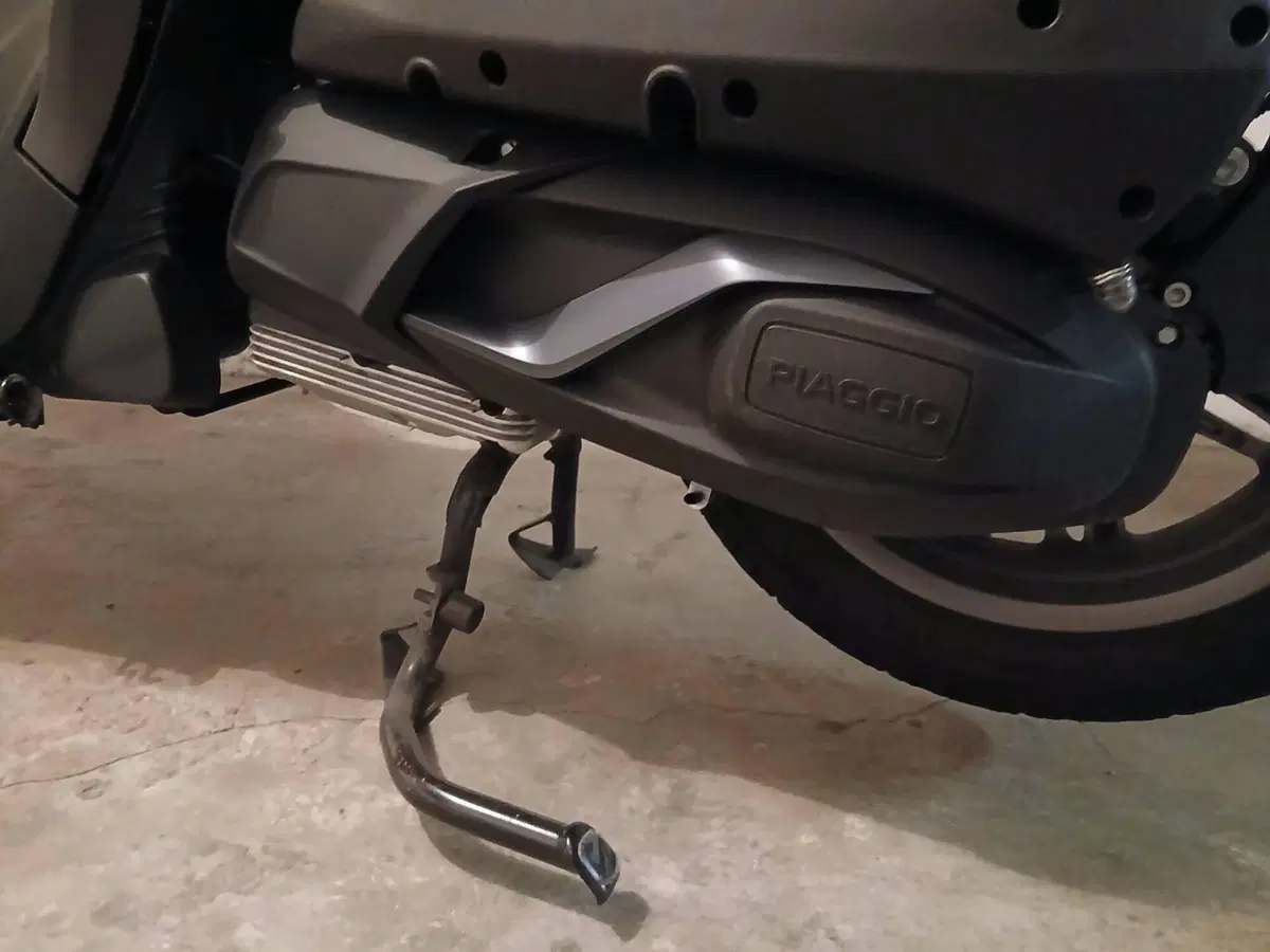 Piaggio Beverly 300 ABS-ASR (2021 - 25) (7)