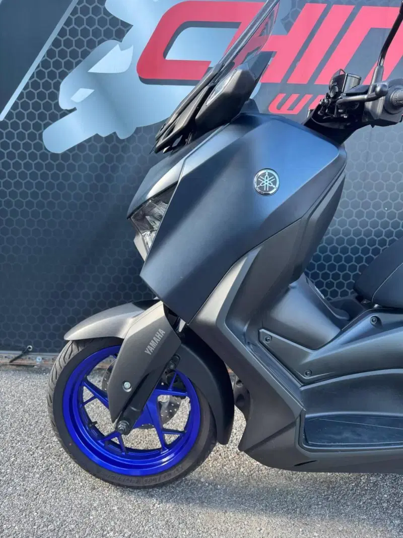 Yamaha X-Max 300 (2021 - 24) (10)