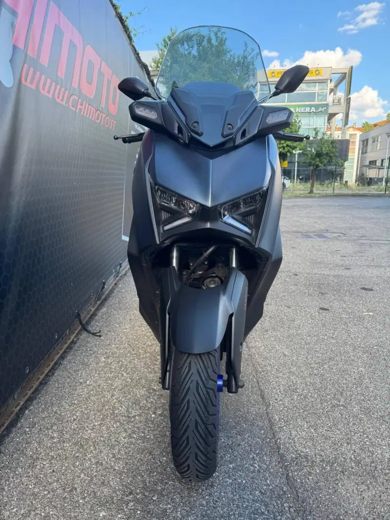 Yamaha X-Max 300 (2021 - 24) (3)