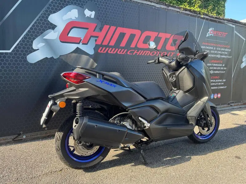 Yamaha X-Max 300 (2021 - 24) (4)