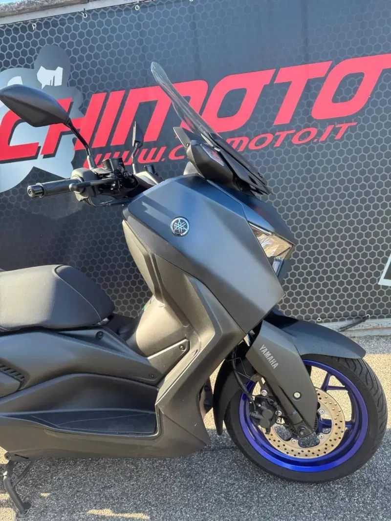 Yamaha X-Max 300 (2021 - 24) (12)