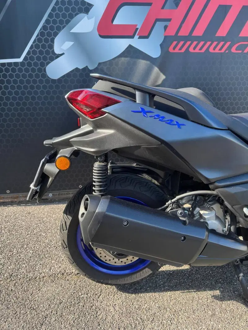 Yamaha X-Max 300 (2021 - 24) (13)