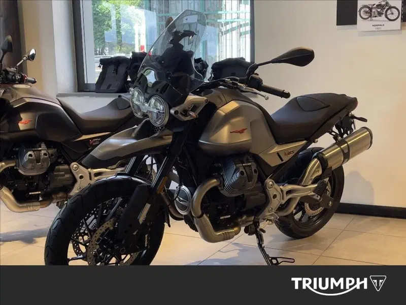 Moto Guzzi V85 Strada (2024 - 26)