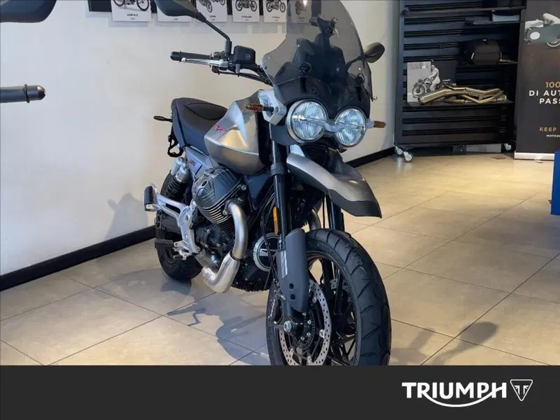 Moto Guzzi V85 Strada (2024 - 26) (2)