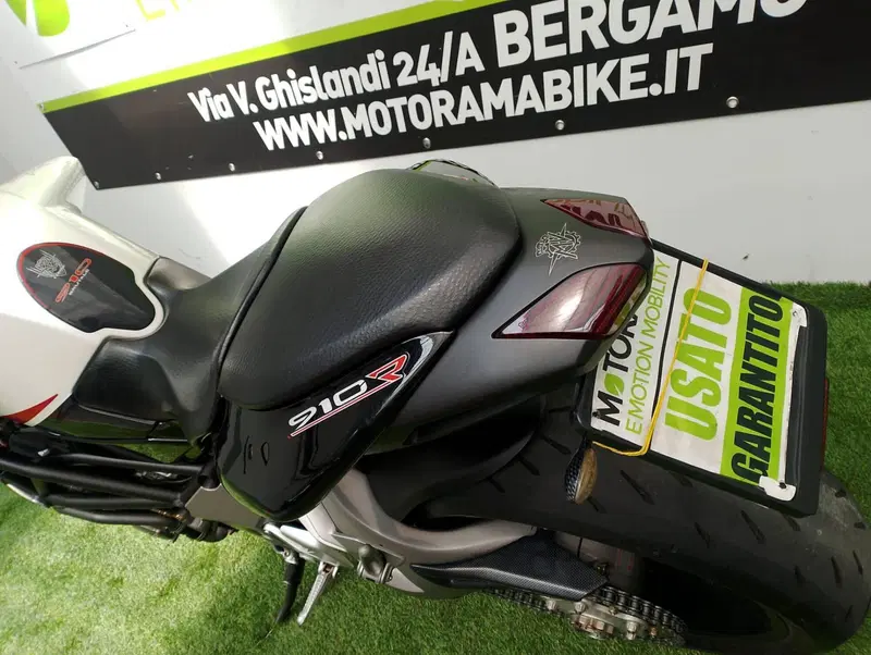 MV Agusta Brutale 910 R (2006 - 11) (8)