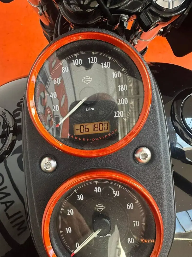 Harley-Davidson 1800 Low Rider S (2016 - 17) - FXDLS (4)