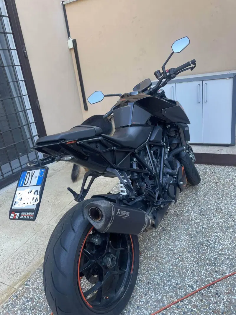 KTM 1290 Super Duke R ABS (2017 - 18) (8)