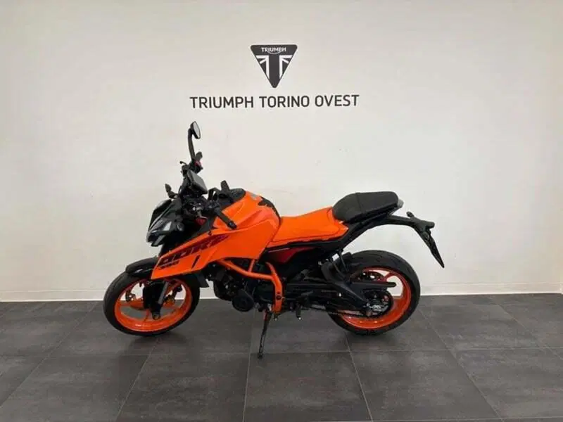KTM 390 Duke (2024 - 25) (3)