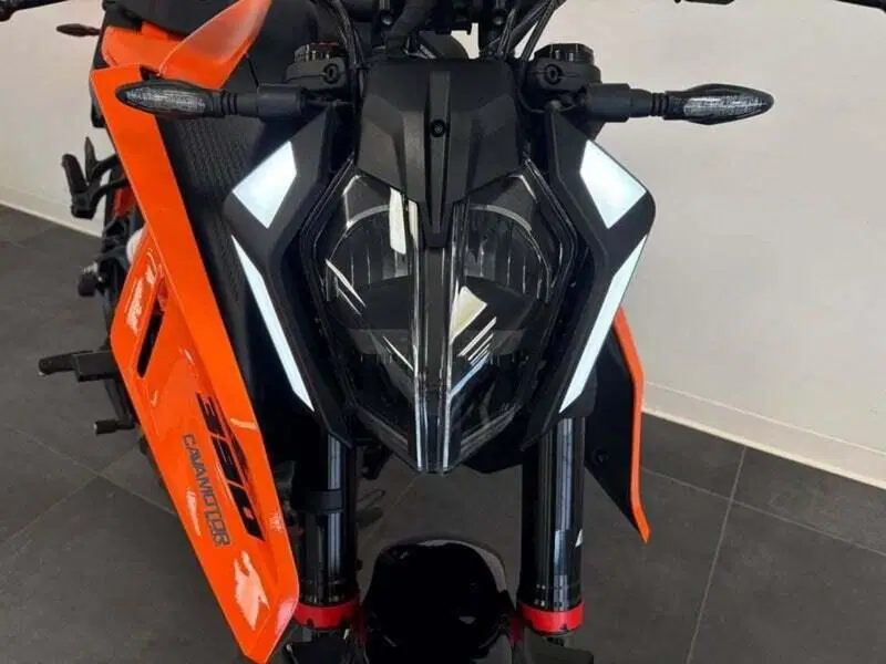 KTM 390 Duke (2024 - 25) (2)
