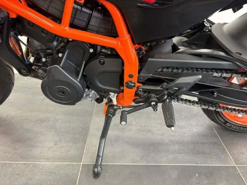 KTM 390 Duke (2024 - 25) (12)
