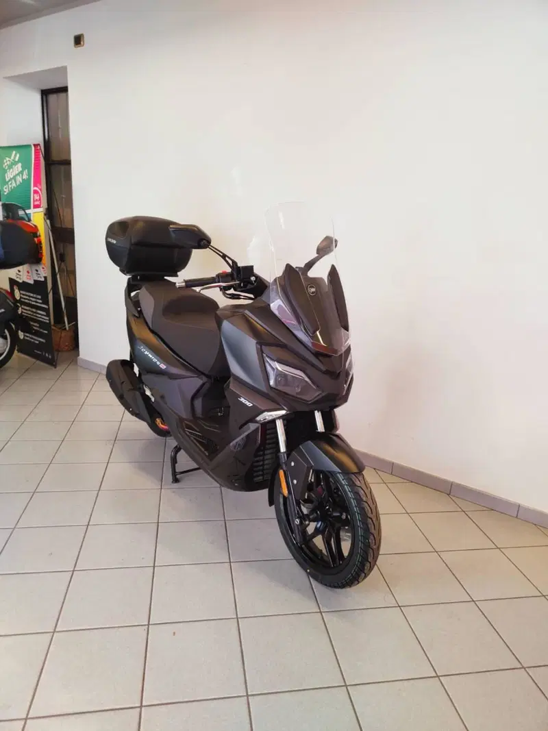 Sym Joyride 300 (2026) (7)