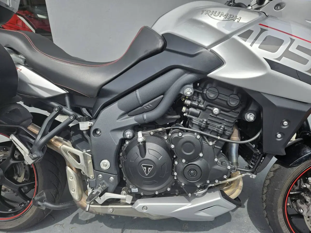 Triumph Tiger 1050 Sport ABS (2016 - 20) (4)