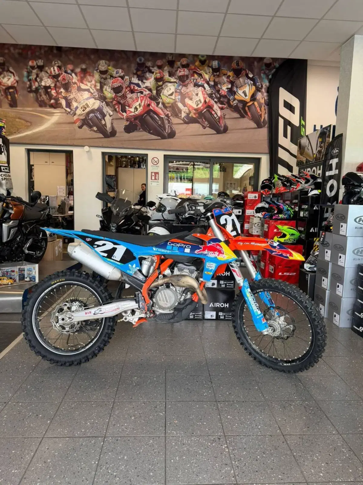 KTM 250 SX-F (2022) (3)