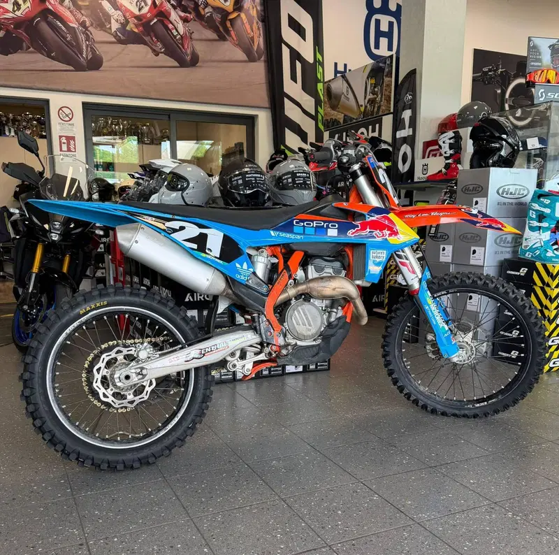 KTM 250 SX-F (2022) (4)