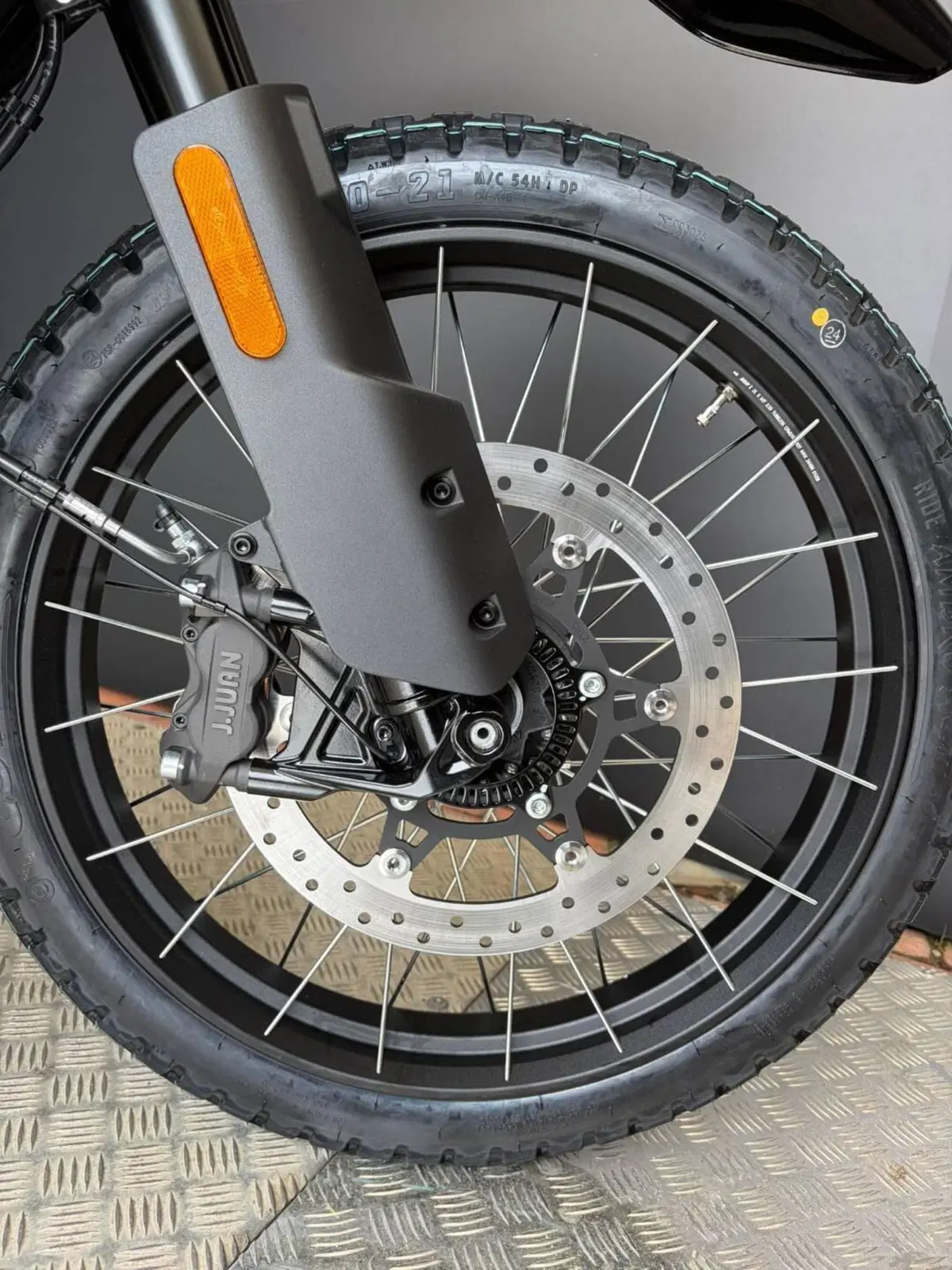 CFMOTO 450MT (2024 - 26) (18)