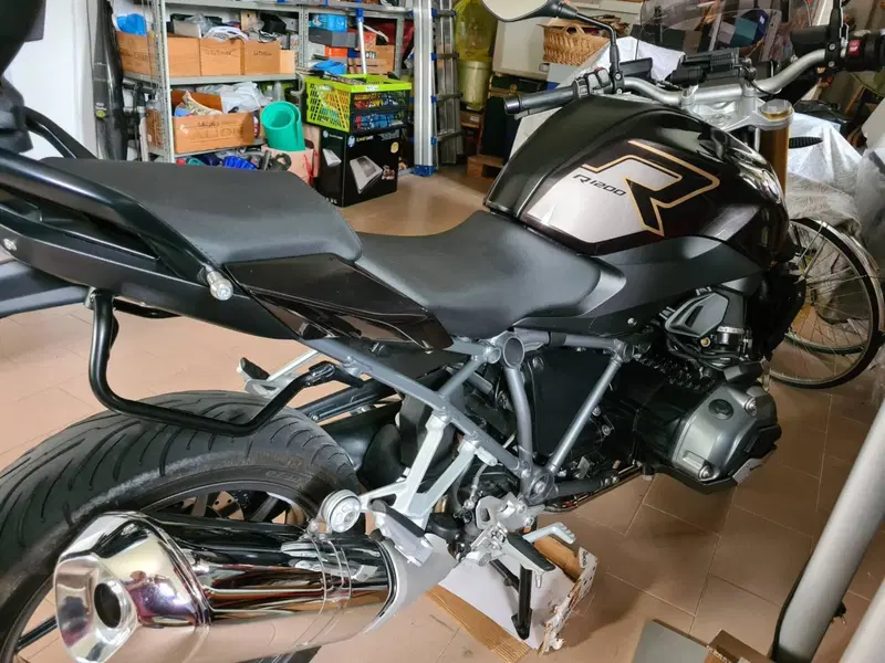 Bmw R 1200 R (2017 - 18) (3)