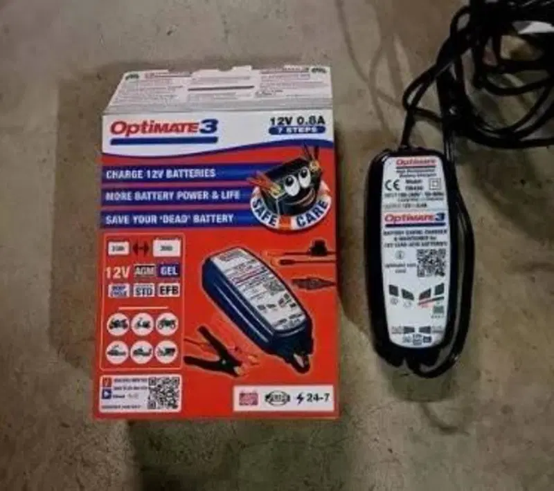 Caricabatteria moto Ducati e Optimate 3