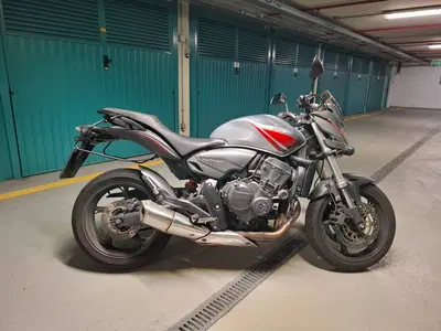 Honda Hornet 600 (2007 - 10) usata