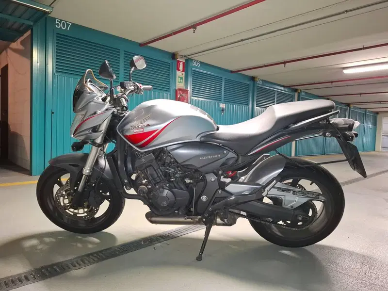 Honda Hornet 600 (2007 - 10) (3)