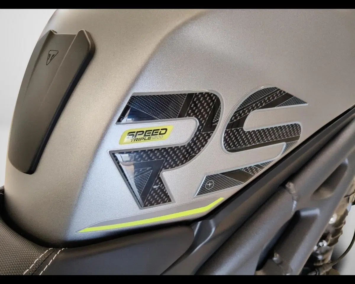 Triumph Speed Triple 1200 RS (2021 - 24) (13)