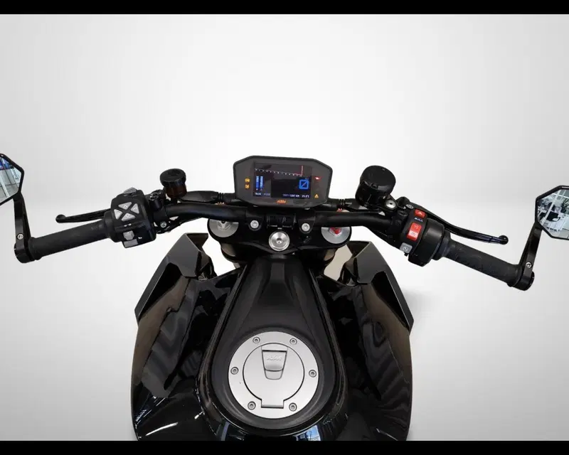 KTM 1290 Super Duke R ABS (2017 - 18) (11)
