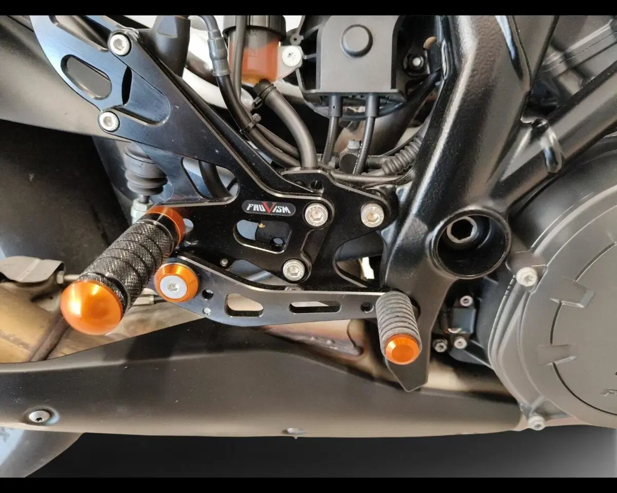 KTM 1290 Super Duke R ABS (2017 - 18) (15)