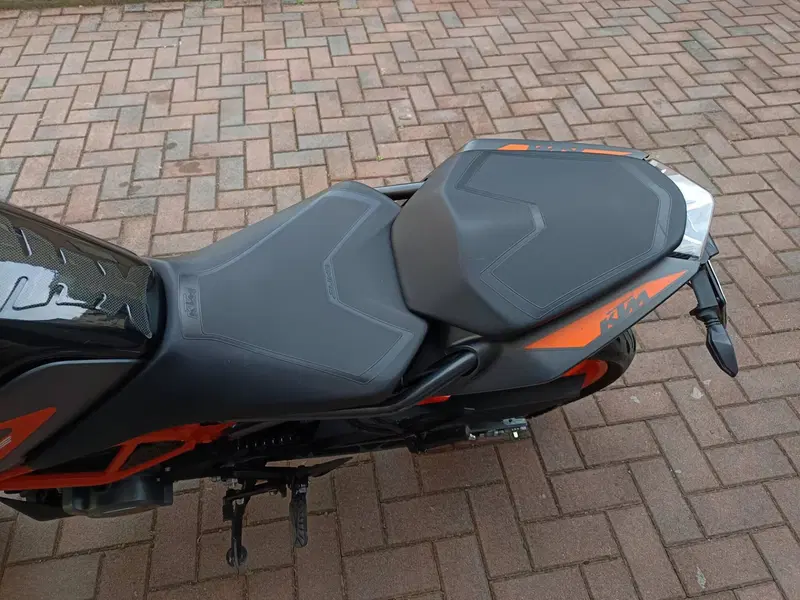 KTM 125 Duke (2021 - 23) (7)