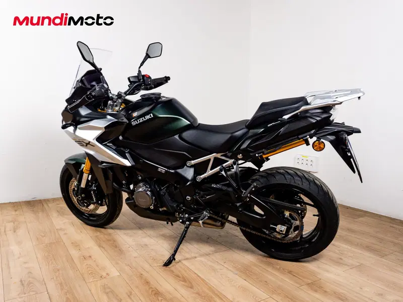 Suzuki GSX S 1000 F ABS (2014 -17) (6)