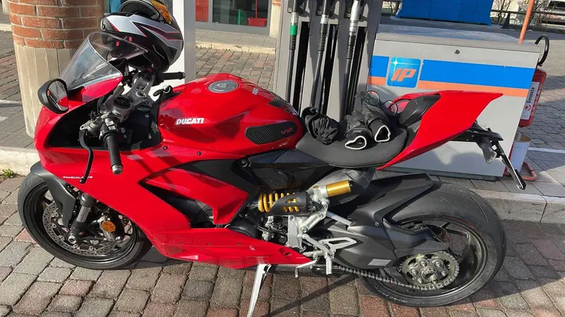 Ducati Panigale V2 (2021 - 24) (3)
