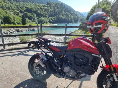 Ducati Monster 937 + (2021 - 25) usata