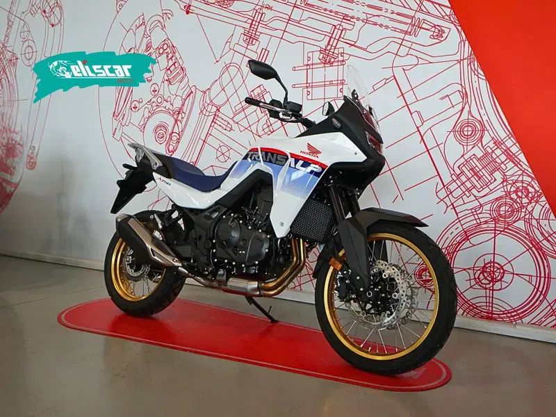 Honda Transalp XL750 (2025) (2)