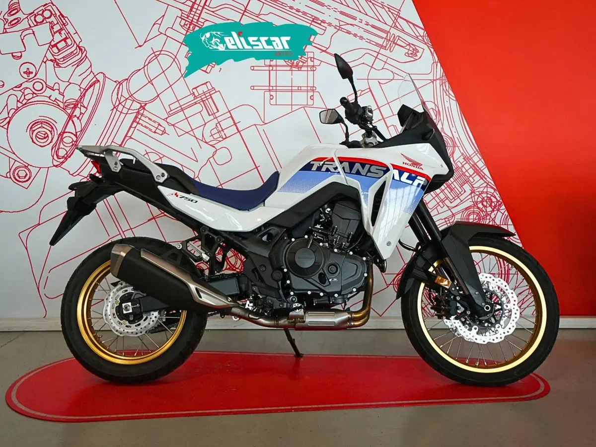 Honda Transalp XL750 (2025)