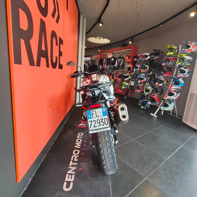 KTM 1290 Super Adventure S (2022 - 25) (2)