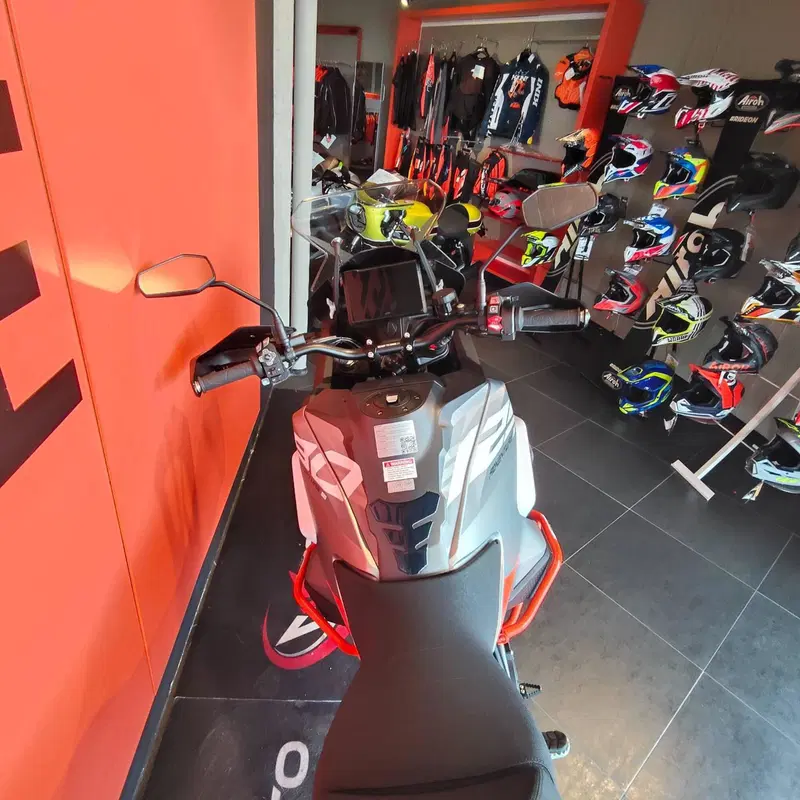 KTM 1290 Super Adventure S (2022 - 25) (3)