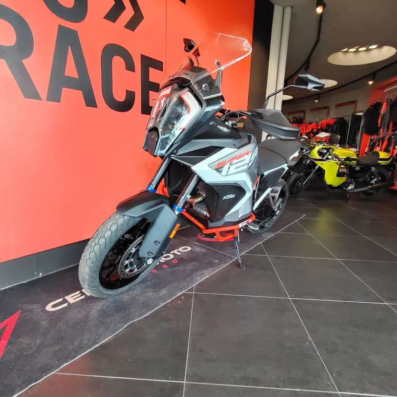 KTM 1290 Super Adventure S (2022 - 25) (9)