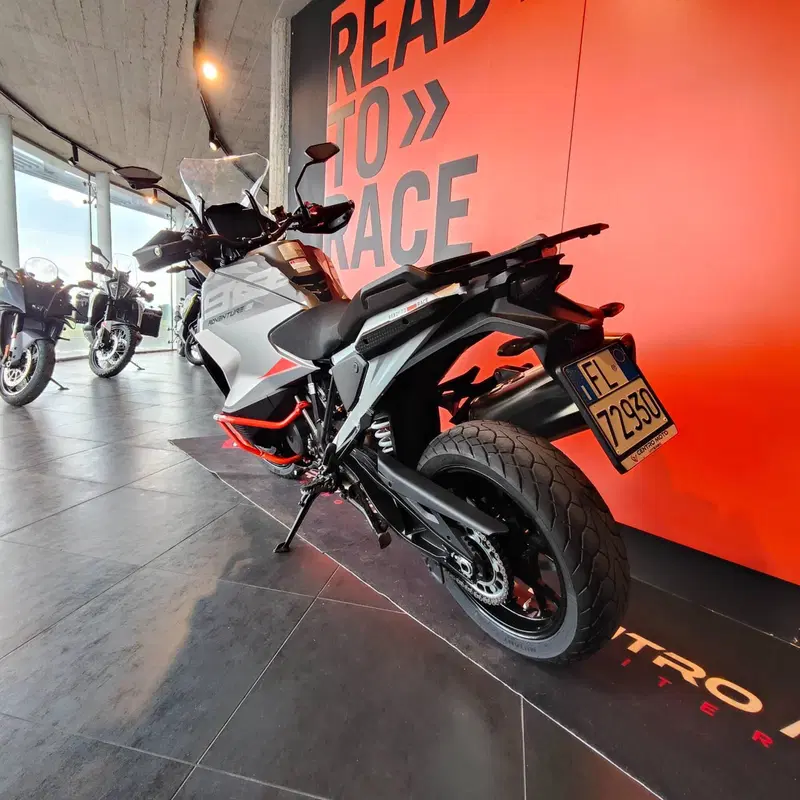 KTM 1290 Super Adventure S (2022 - 25) (10)