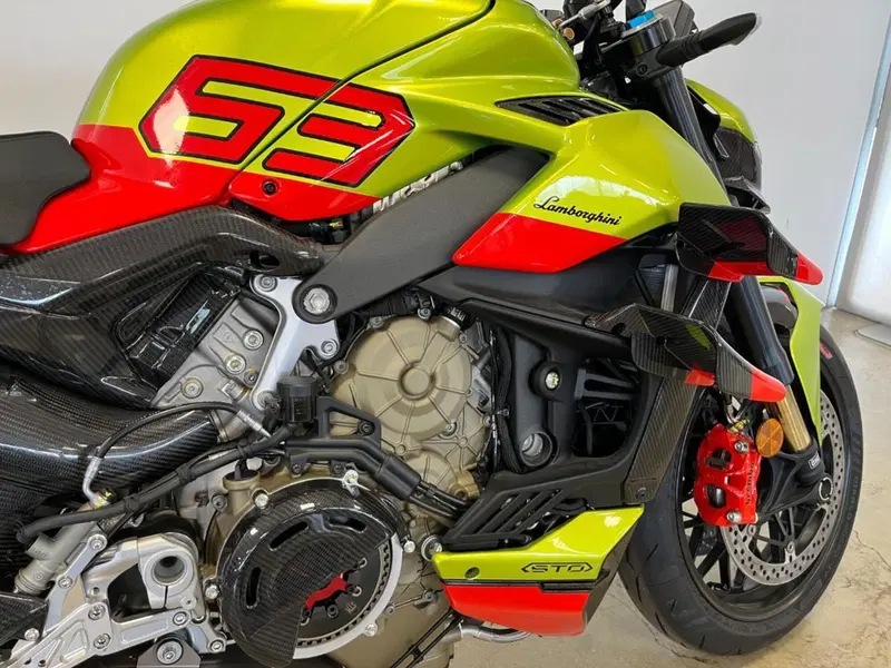 Ducati Streetfighter V4 Lamborghini (2023 - 24) (6)