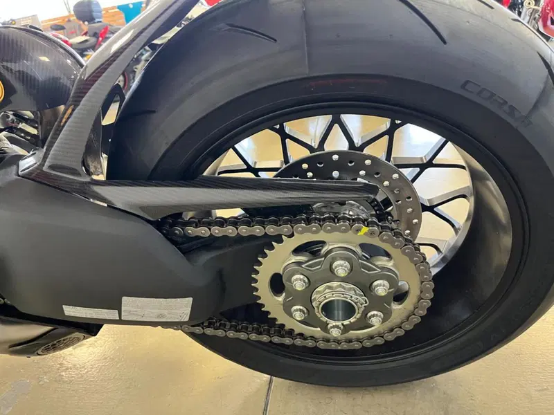 Ducati Streetfighter V4 Lamborghini (2023 - 24) (11)